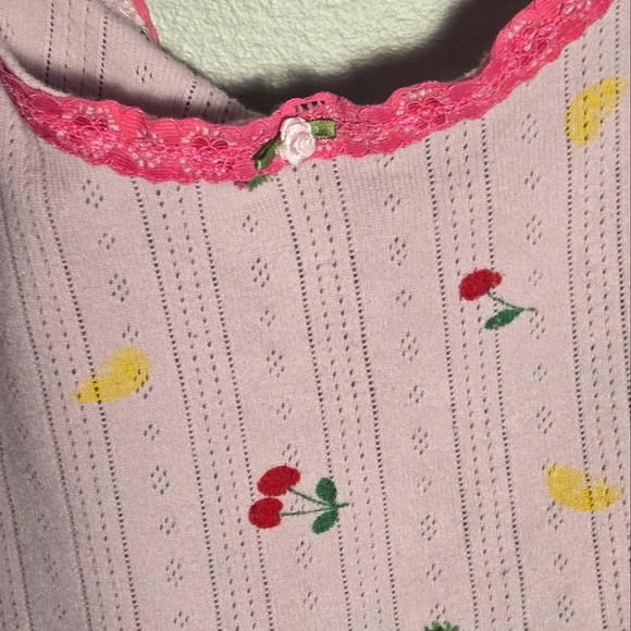 Messy Bun Just Chillin Cherry & Lemon Crop Top Pajama Set, Large - Picture 4 of 5